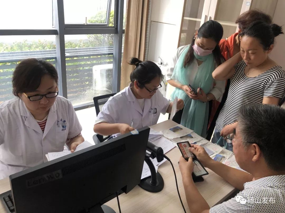 面神经炎（面瘫）的诊疗与康复：科学应对，重拾笑容